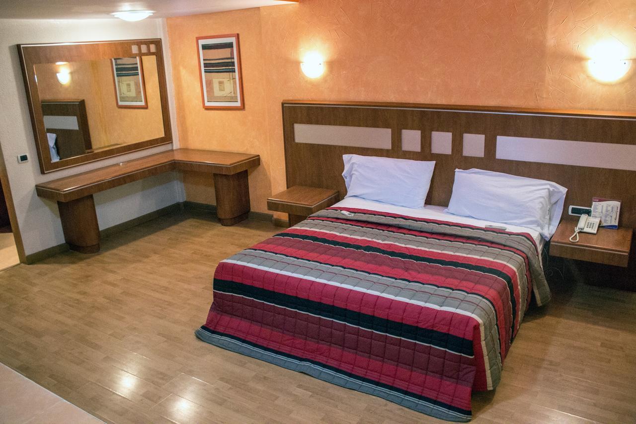 Autohotel Ilussion Кордова Экстерьер фото