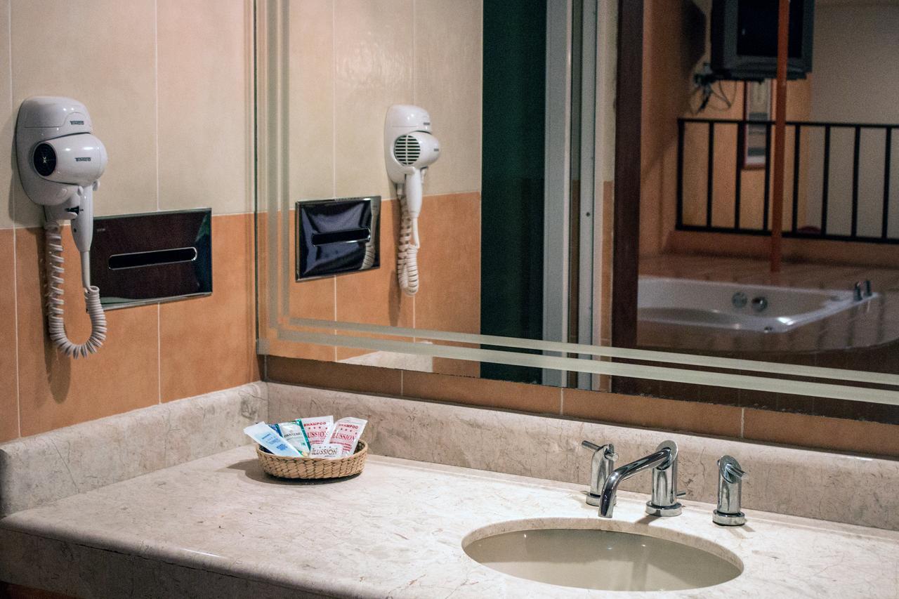 Autohotel Ilussion Кордова Экстерьер фото